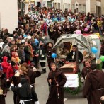 Faschingsumzug in Höchstädt